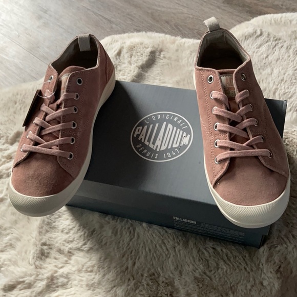 Palladium Woman’s Suede Wander Lace Sue Shoe Size7 &  8 - Picture 14 of 15